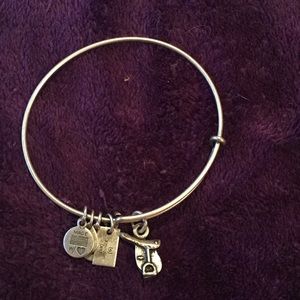 Kentucky Derby Alex and Ani